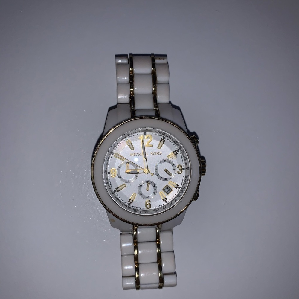 MK WATCH